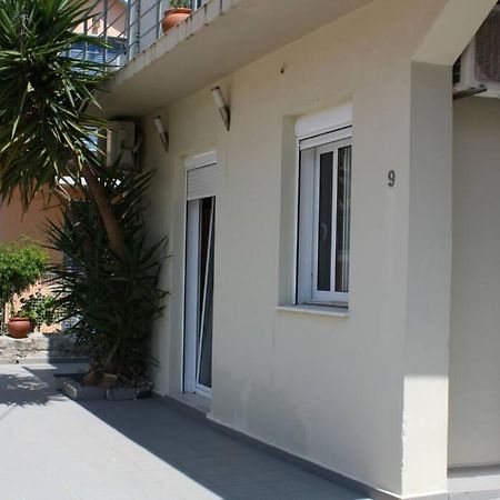 Iris'S Apartment Central With Parking Argostoli  Eksteriør billede